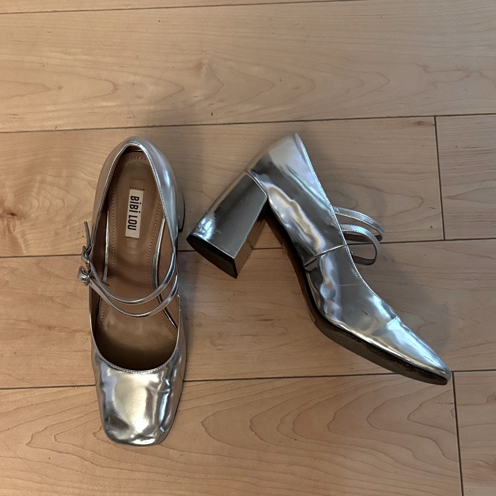 Bibi Lou Silver  block heeled double strap Mary Jane’s